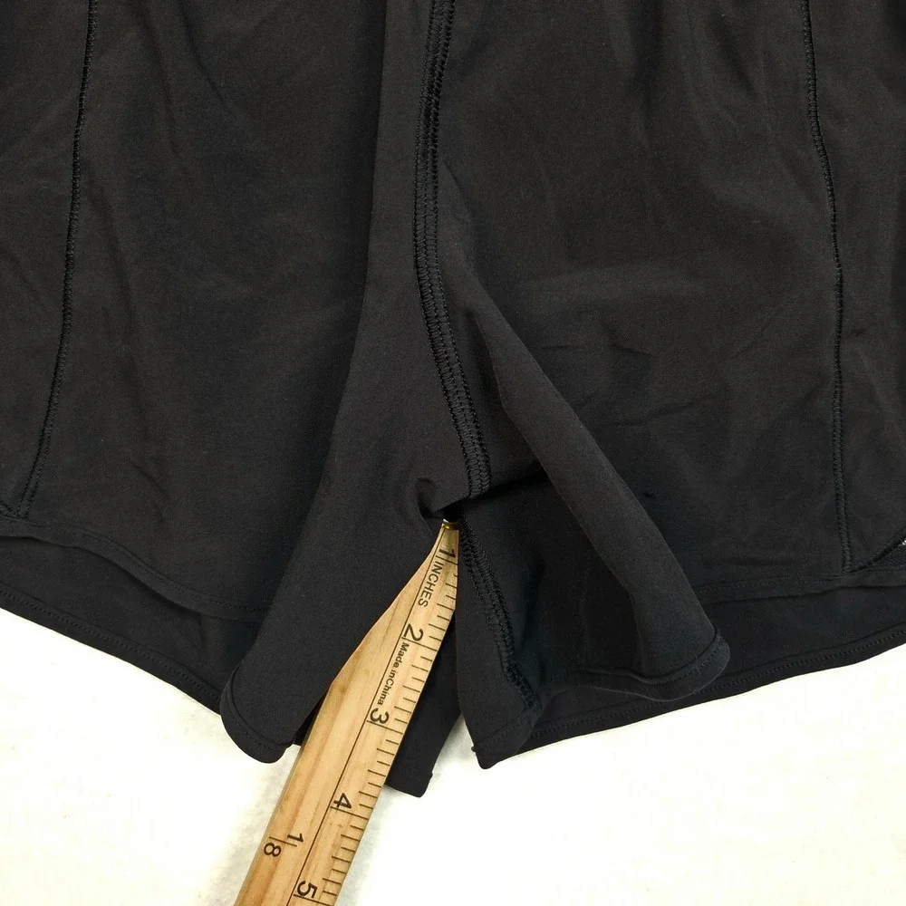 Lululemon Hotty Hot Shorts Women 6 Black Low Rise 3.5